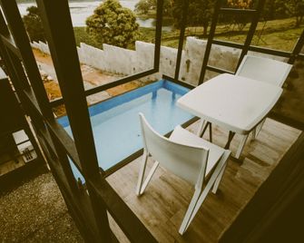 Freescape Quiet Reset | Mountain & Lake View - Cavinti - Balcony