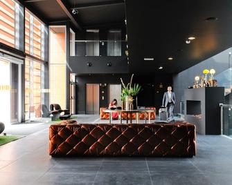 Evidencia Belverde Hotel - Costa da Caparica - Lobby