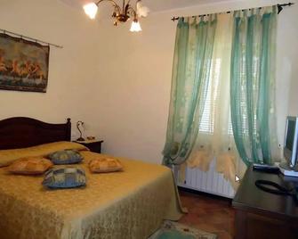 Antica Locanda della Via Francigena - Vetralla - Bedroom