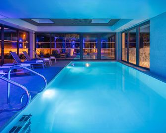 Mercure Le Mans Batignolles - Hôtel & Spa - Le Mans - Pileta