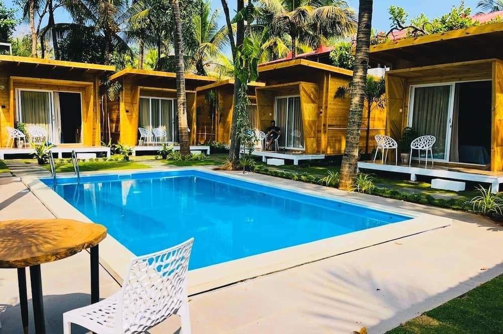 The Nine Beach Resort - קנקונה - בריכה