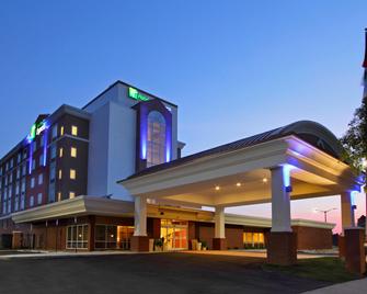 Holiday Inn Express Augusta Downtown - Augusta - Edifício