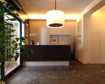 Hotel Touring - Livorno - Recepção