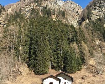 Borgofier Apartment - 5 persons - Gressoney-Saint-Jean - Vista del exterior