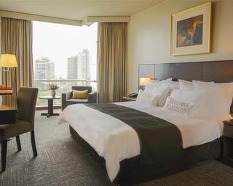 Delfines Hotel & Convention Center - Lima - Bedroom