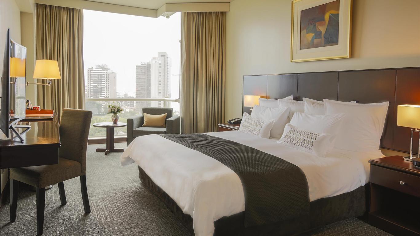 Delfines Hotel & Convention Center
