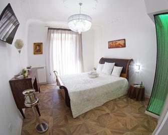 B&B Palazzo del Teatro - Agrigento - Bedroom
