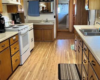 Country Farmhouse, Family Friendly - Thomas - Cocina
