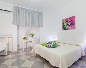 San Nicola B&B - Castellammare di Stabia - Habitación