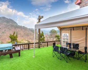 Attirance Pension - Pocheon - Balcón