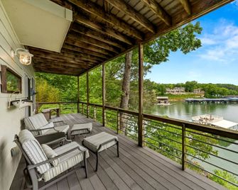 Point 3 Paradise - Dbl Decker Dock, Firepit & More - Rocky Top - Balcón