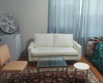 Cosy Bedroom 12mins To Airport Prudential Njit Umdj Penn Station - Newark - Living room