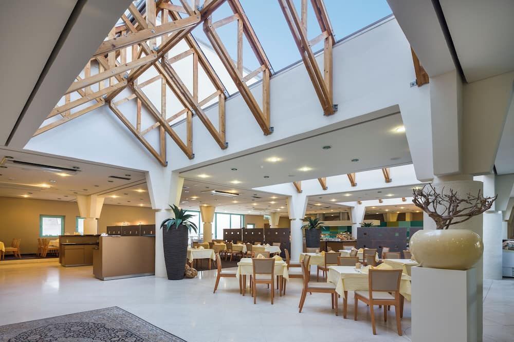 Bretanide Sport & Wellness Resort - בול - לובי