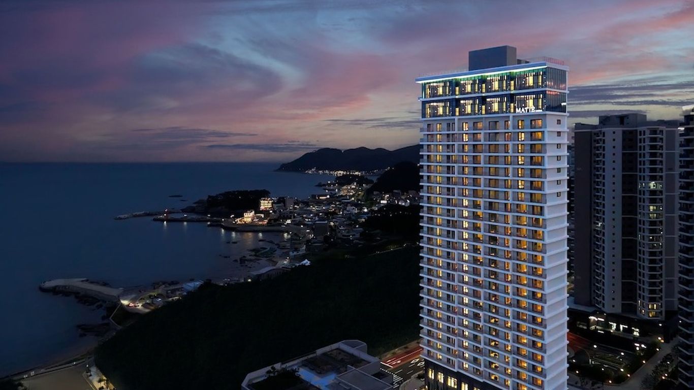 마티에 오시리아