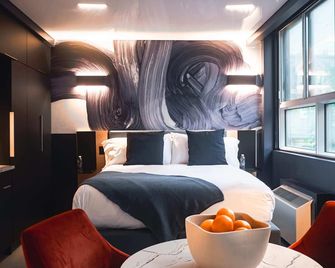 Pierce Boutique Apartments by Simplissimmo - Montreal