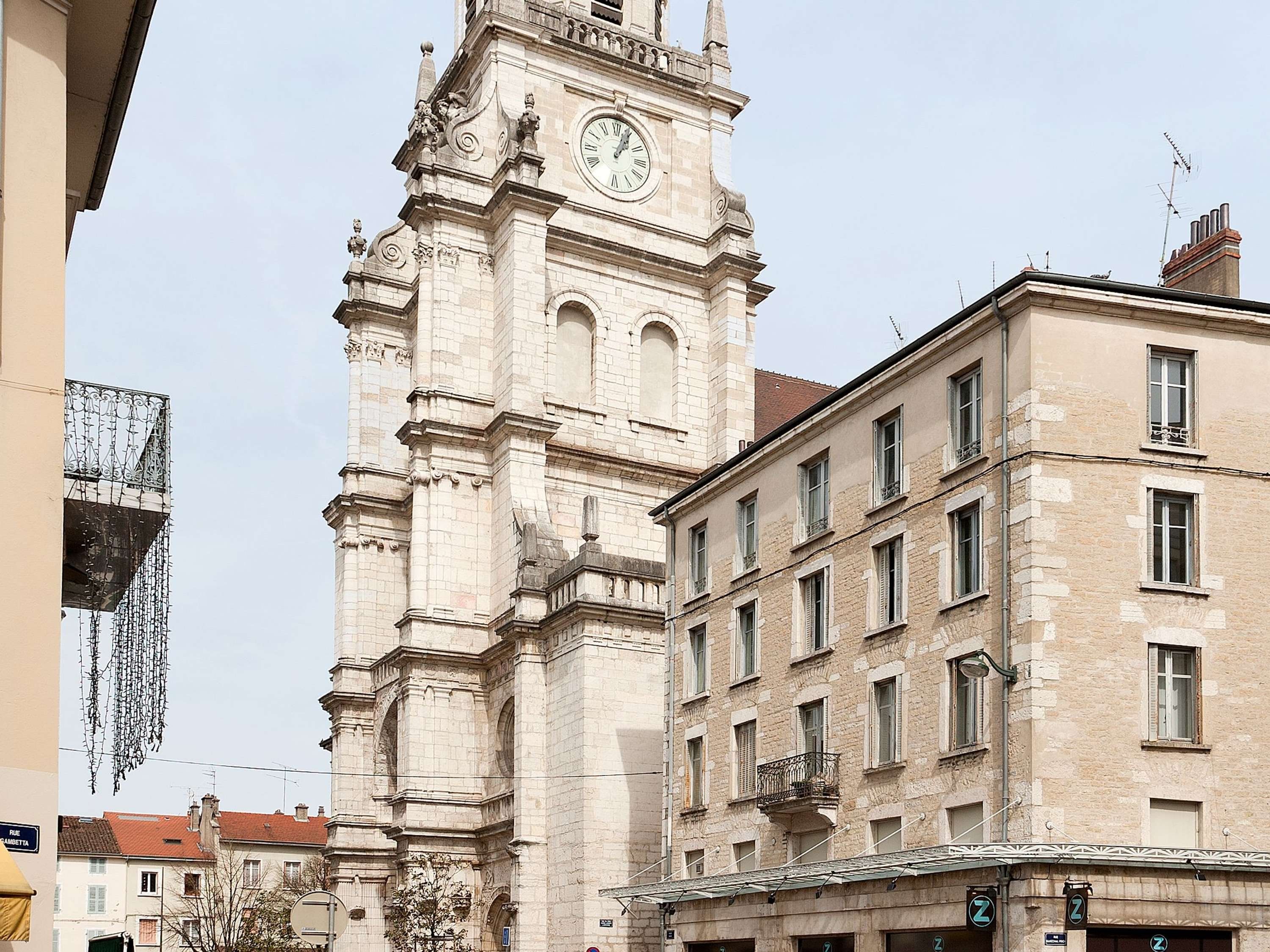 ibis Bourg-en-Bresse