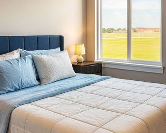 Fly In, Stretch Out – 3br Near Ict - วิชิตา - ห้องนอน