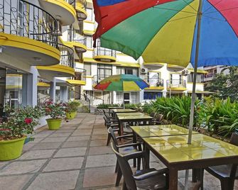 Santa Monica Resorte - Calangute - Patio