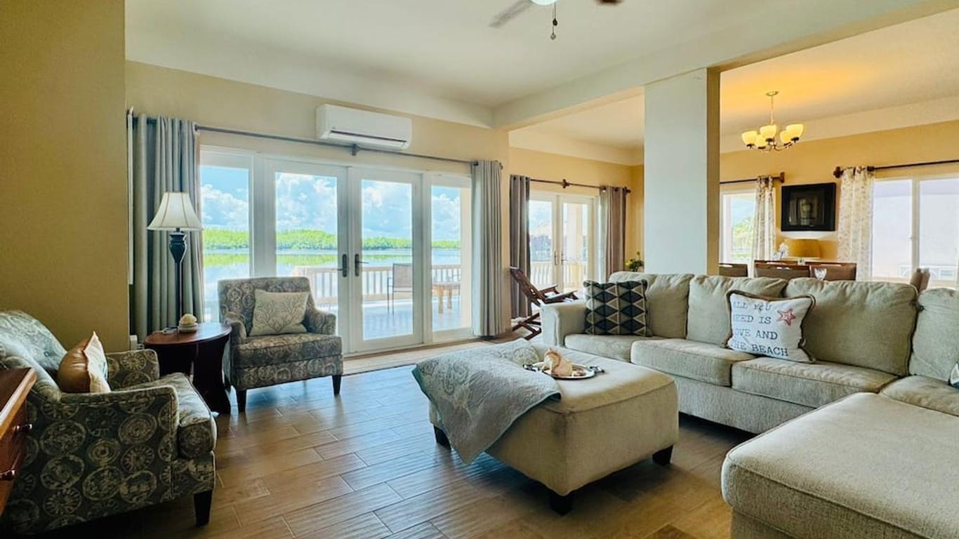Lina Point Belize Overwater Resort