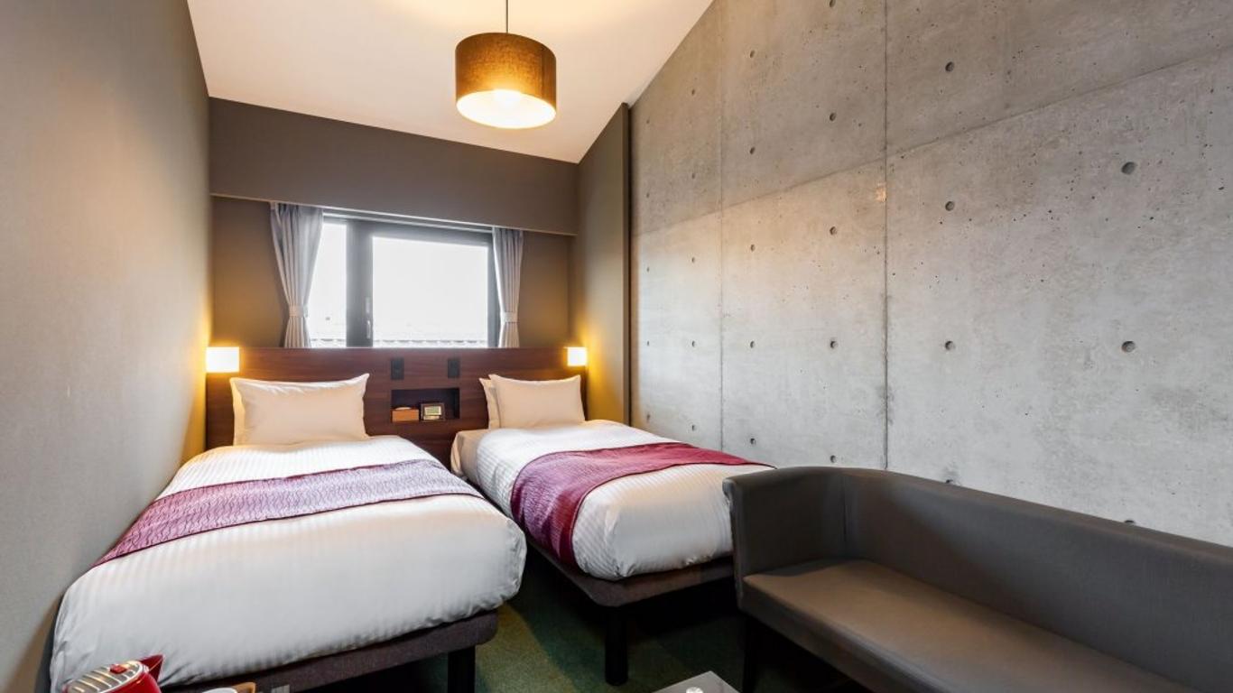 Grand Japaning Hotel Tambaguchi South
