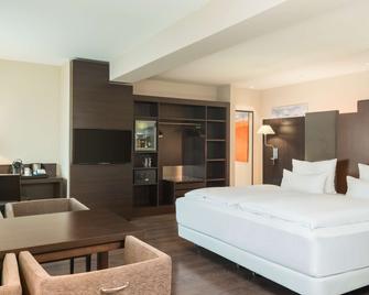 إن إتش دوسيلدورف كونيجسالي - دوسيلدورف - غرفة نوم