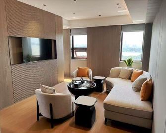 جينلينغ ستار هوتل - نانجينغ - نانجينغ - غرفة معيشة