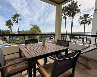 Fabulous Apartment in Clube Alvor Ria (Best Complex & Prime Location in Alvor) - Alvor - Balkon