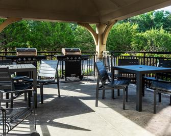 Candlewood Suites Colonial Heights - Fort Lee, An IHG Hotel - Colonial Heights - Patio