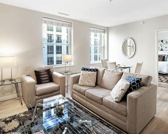 Global Luxury Suites at The White House - Washington DC - Salon