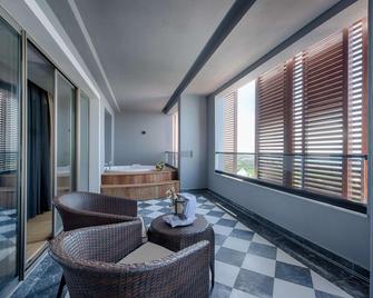 Selectum Luxury Resort Belek - Belek - Balcony