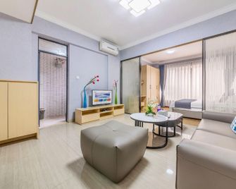 Longqiang International Apartment - Kanton - Pokój dzienny