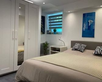 Studio côté Parc des Contades - סטרסבור - חדר שינה