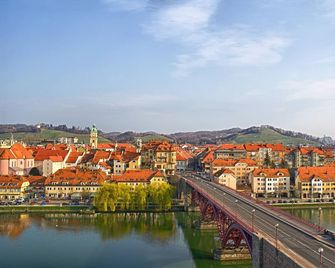Hotel Arena Maribor - Maribor - Dış görünüm