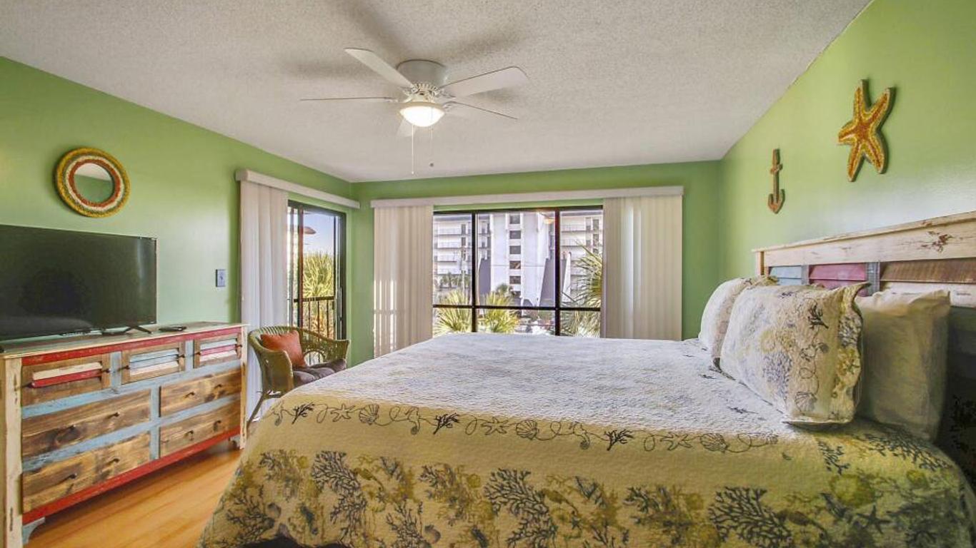 Edgewater Beach and Golf Resort by Resort Collection VI