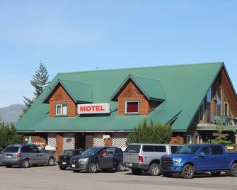 Jade Mountain Motel - Chase - Gebäude