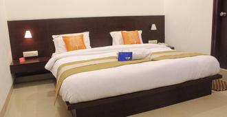 Hotel Woodlands - Nagpur - Bedroom