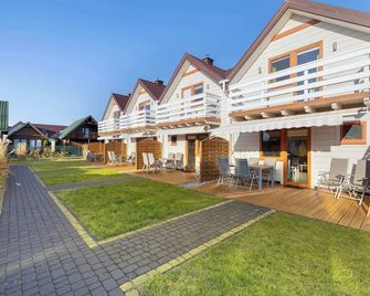 Mysliwska 22 | Wooden House | Parking - Grzybowo - Gebäude