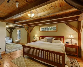 Amazing Multi-building property for Family Reunions, Retreats, Weddings, other - Fairfax - Habitación