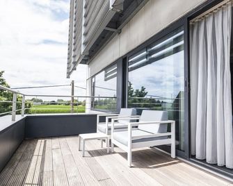 Blue Woods Hotel - Deerlijk - Balcon