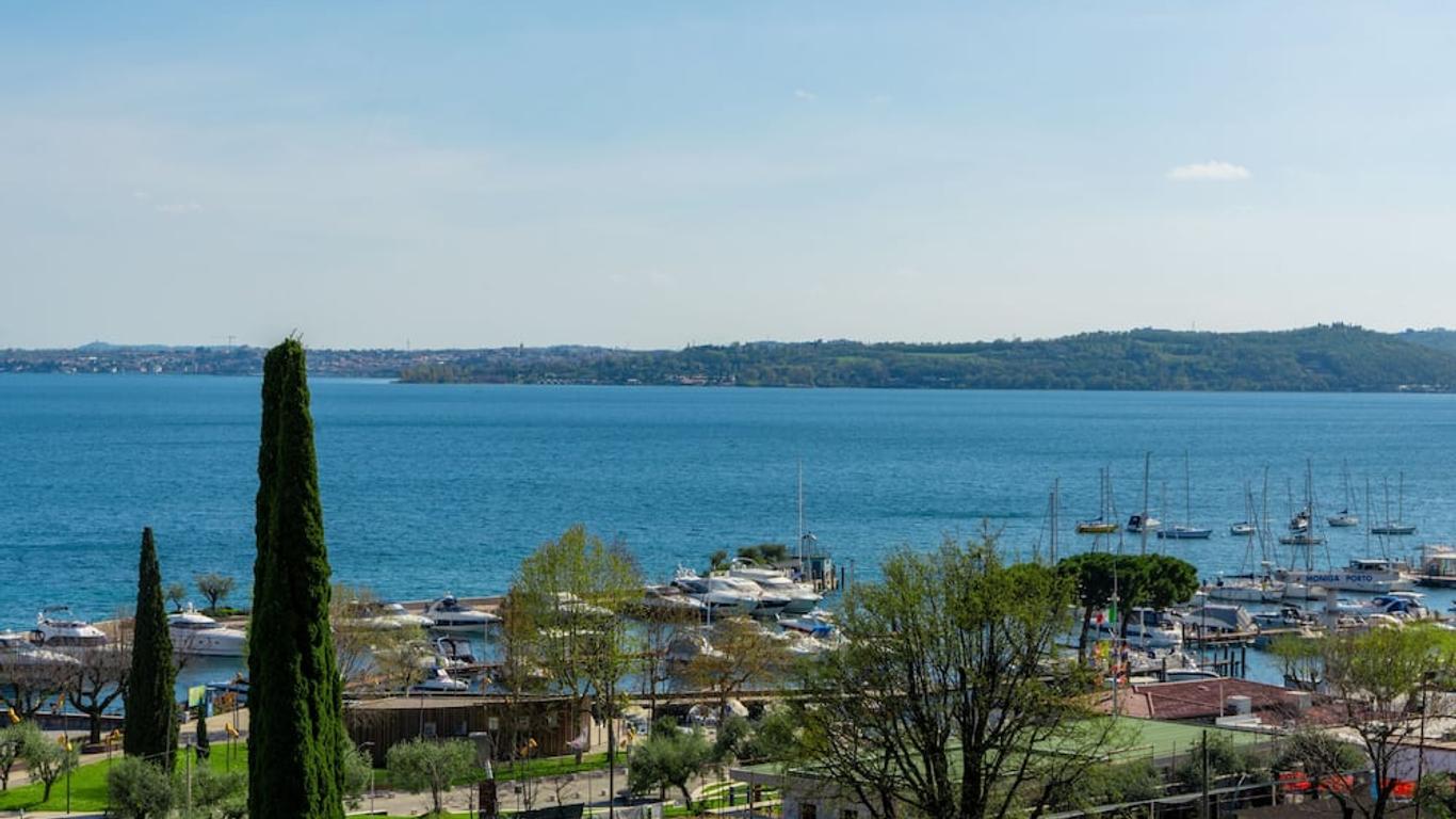 إيه جي جريفا ديل سولي هوتل - لبالغين فقط