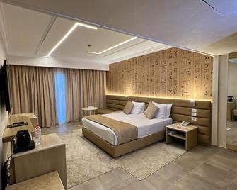 Pyramids Park Resort Cairo - Cairo - Bedroom