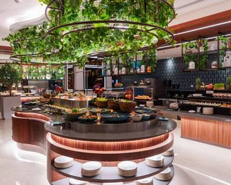 Ja Ocean View Hotel - Dubái - Bar