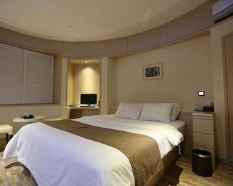 Bucheon Hotel - Bucheon - Bedroom