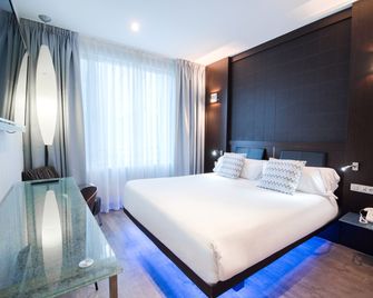 Petit Palace President Castellana - Madrid - Bedroom