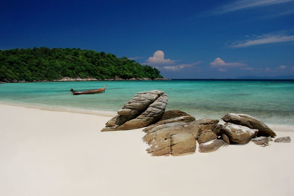 Racha Island Resort (Rayaburi)