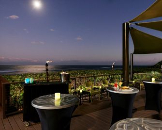 DoubleTree Suites by Hilton Melbourne Beach Oceanfront - מלבורן - מרפסת