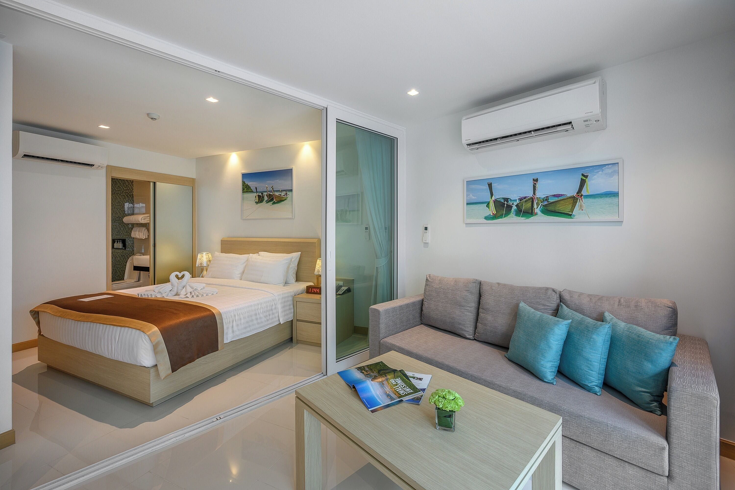 The Beachfront Hotel Phuket - Rawai