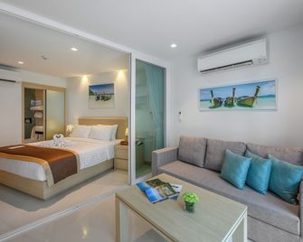 The Beachfront Hotel Phuket - Rawai