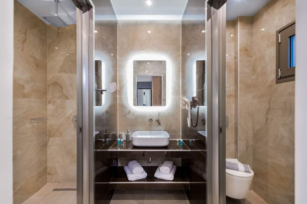 Mystique Luxury Suites & Maisonettes - לגנאס - חדר רחצה