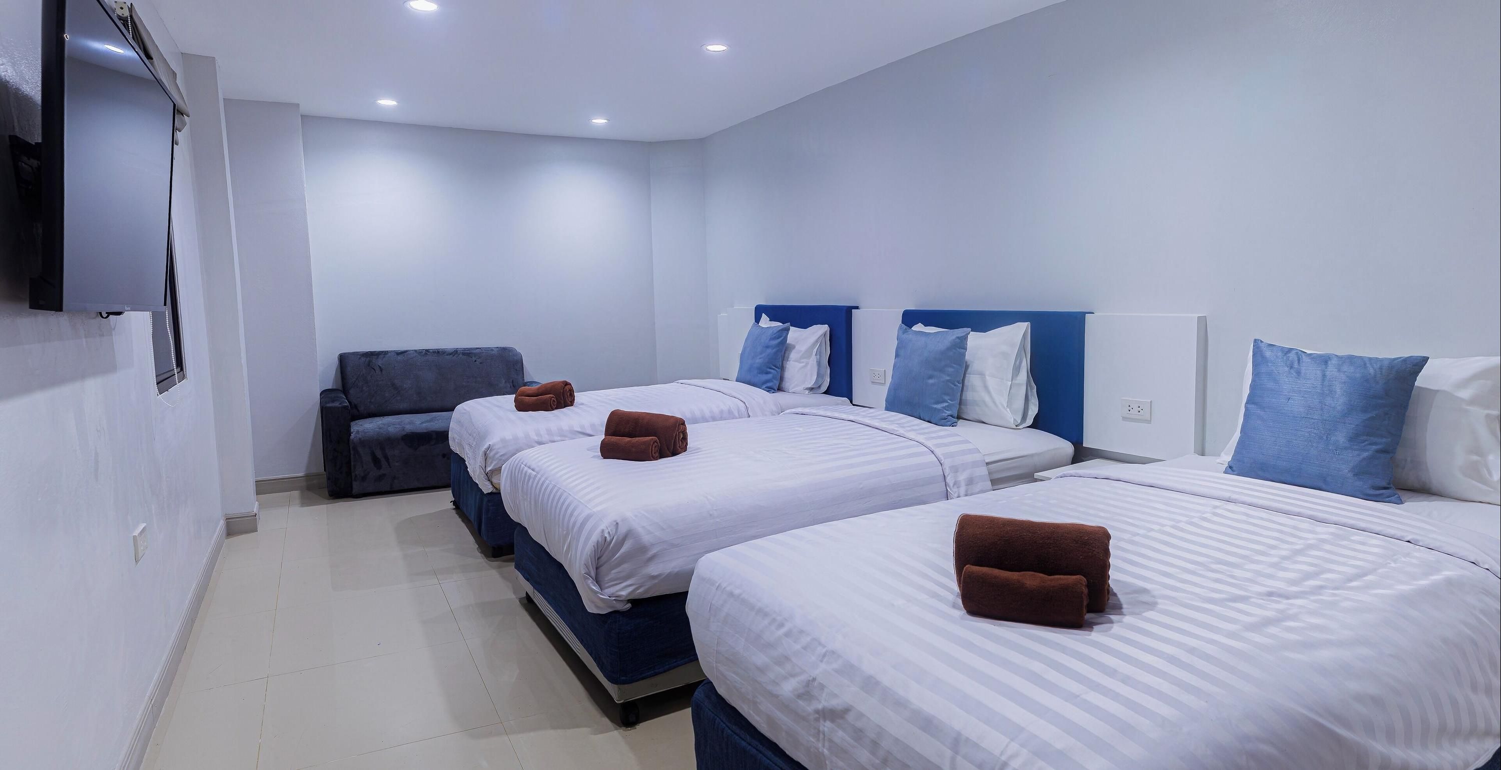 Silla Patong Hostel - Patong